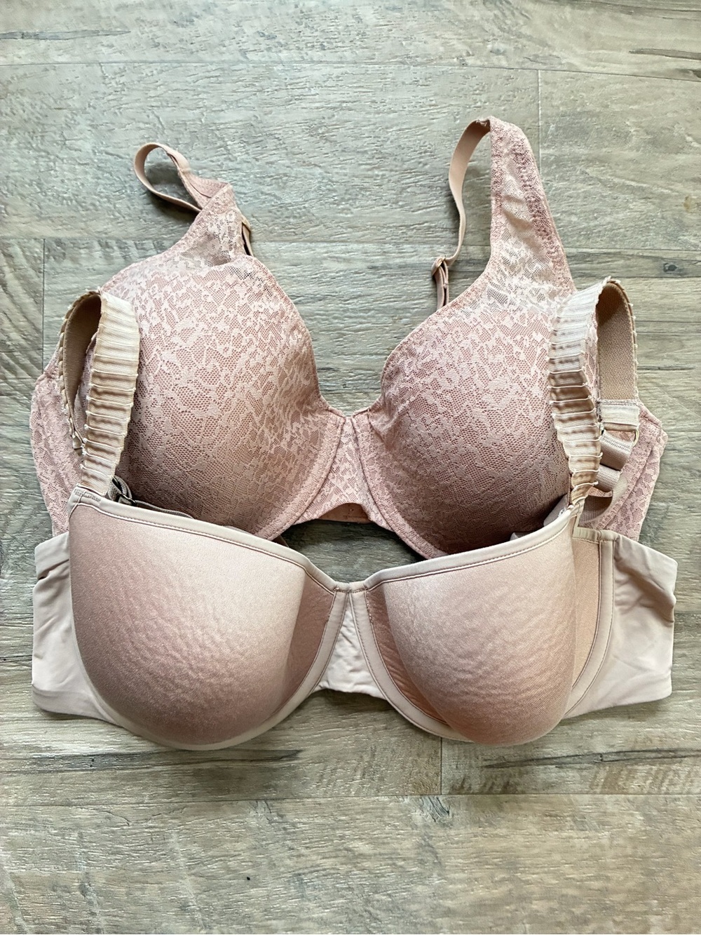 Natori ThirdLove 2 Pretty Smooth Contour Bra 24/7 Classic T Shirt